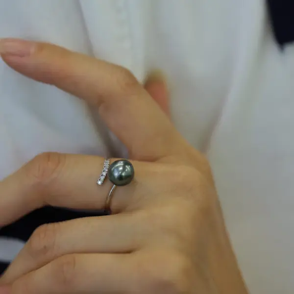 Minimalist Black Pearl Open Ring