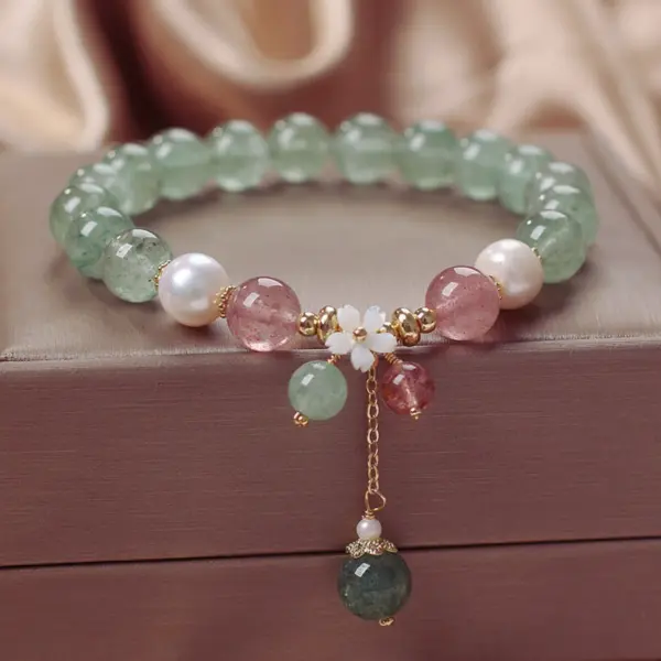 Flower Beaded Bracelet For Women/Green Strawberry Quartz Bracelet