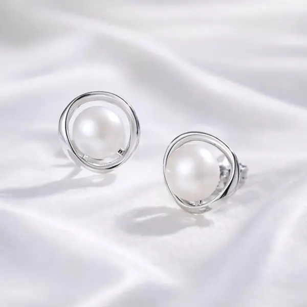 Minimalist Sterling Silver Pearl Stud Earrings